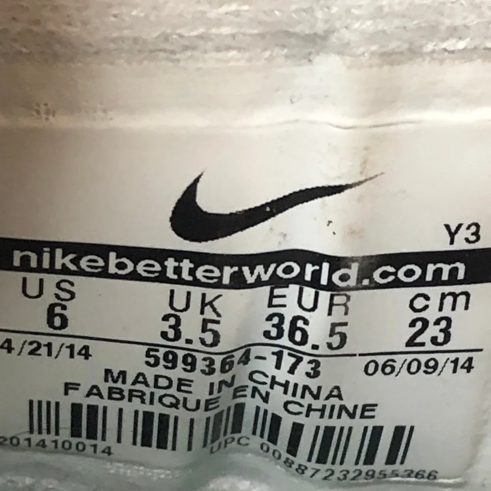 Nike Air Vapor Advantage‎ Teal White Yellow Tennis Shoes 599364-173 Womens 6